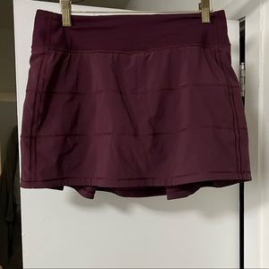Lululemon Pace Rival skirt TALL size 6 in maroon
